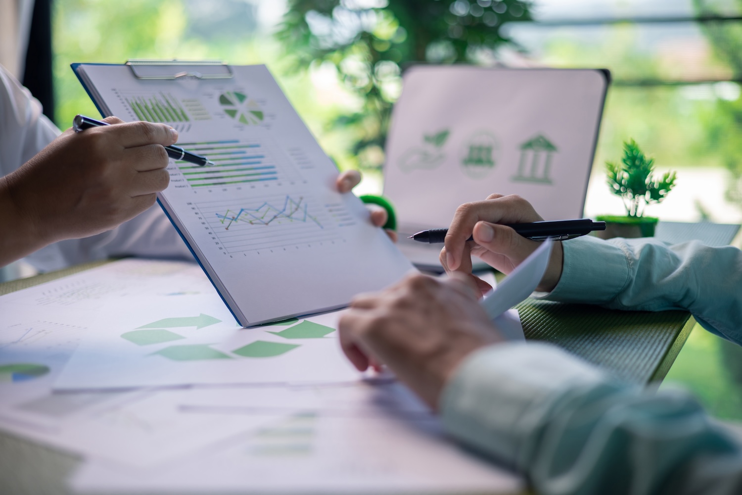 Van advies tot uitvoering, jij houdt de regie.